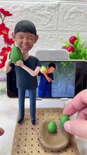 DIY making dolls🧑‍🦰🧑‍🦰nice creation with clay❤️45🎆#shorts #clayart #handcraft #diycrafts