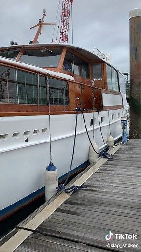 Really ??!! #fyp #yacht #boat #yachting #sailing #motoryacht #boatfail #yachtieworld #powerboat