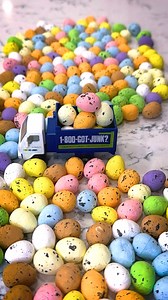 We’re egg-cited to clear your clutter! We’ll hop to it and make your junk disappear ✨🐣 Book your free estimate now: https://bit.ly/4j4FfiD | 1-800-GOT-JUNK?