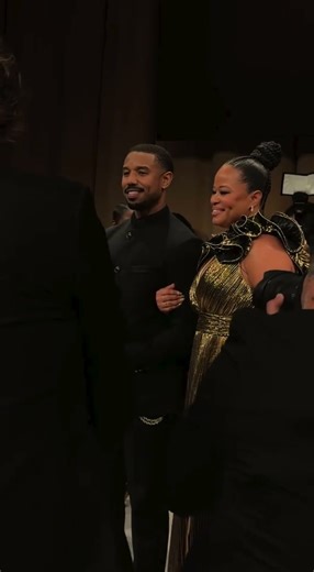 Michael B. Jordan’s Oscar gets engraved at the Governors Ball 🏆 | Oscars 2026