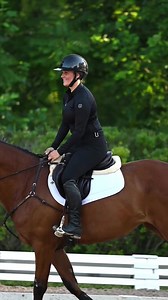 1K views · 52 reactions | Black on Black  Perfect outfit for every season? New black sparkle PRO breeches will also be available in knee patch in 10 days! ✔️ | Free Ride Equestrian | Facebook