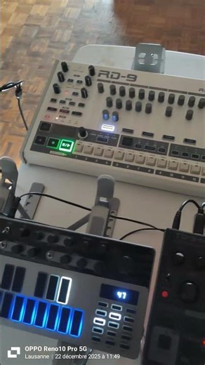 Give B1 ESSENTIAL sequencer VS