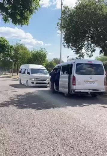 Hi guys it's your boy Sibu Elless back with another video 📹 😄