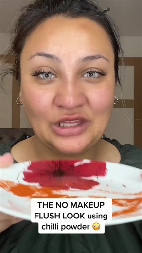 Always try a patch test with any of these hacks. The chilli on my lips literally made my lips flushed and pouty for about 6 hours. No one knew what I had on my face but kept saying I was so naturally pretty lol. If you think I’m lying you can cross check this with my sister somaya who was witness to me putting the chilli on my lips thinking I was crazy. Just one thing, WASH your hands after with soap or you’ll be crying before you your rukhsati #fyp #GenshinTeleport #UnlimitedHPInk #makeuphacks