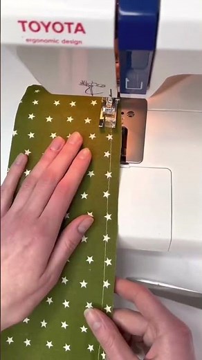 EASIEST way to sew a ruffle! #sewing # #sewingtutorial #sewinghacks #sewingtips #sewingdiy #diy #sew