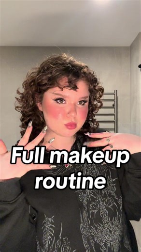 As requested!! Here is my full makeup routine from the last video@Em #makeuptutorial #makeup #fyp #fup #makeuptips