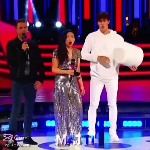 Marshmallow face reveal