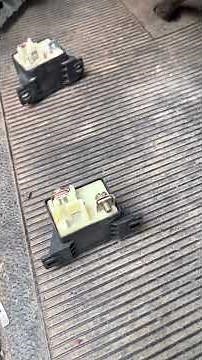 1997 Peterbilt 379 fuse block problem, ignition power supply missing, found a relay location