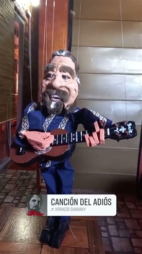 Horacio Guarany cobra vida! 🎸 Marioneta increíble de Yaqui Saiz