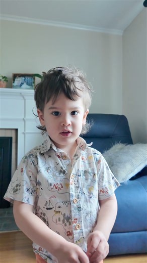 3 year old Levi eats lotus root with spiced carrot puree and lotus root chips! #toddlereats #chefdad | Cooking for Levi