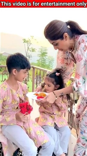 शिल्पा शेट्टी अपने बच्चों का बहुत ध्यान रखती है | Shilpa Shetty Baby Lover #shortvideo #shilpashetty