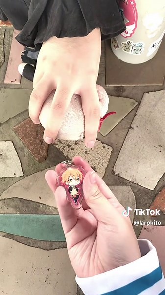 Oshikatsu Cosplay Guide: Project Sekai mizu5 & koha Looks