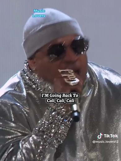 Eminem & LL Cool J Live Performance - Going Back To Cali & Rock The Bells