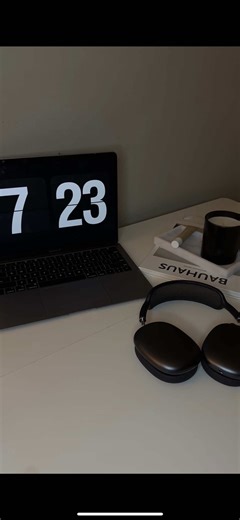 Weekend attitude loading ⏳ #fyp #socialmediamarketing #socialmediaagency #pngtiktok🇵🇬 #businessowner