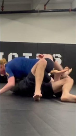 Nogi Knee Cut Pass to Side Control