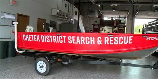 Boat donated to Chetek Fire and Rescue