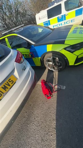 Teesside Auto Locksmiths: Lost Car Key Solutions