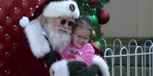 Santa visits Sherman square for holiday festivities