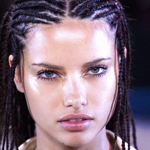 Adriana Lima Incident: Real Video Reveals Shocking Yellow Top Mishap