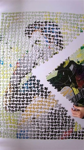 A Creative Elvis Puzzle Build You Need to See! 🧩⚡