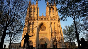 National Cathedral bell to toll for pandemic lives lost as US COVID deaths reach 800,000