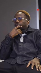 Invité du podcast Anti Ears, Didi B est revenu sur sa disstrack adressée à Himra et a confié qu’il avait longtemps évité d’entrer dans ce terrain. Une prise de parole qui relance les débats autour du clash. #DidiB #AntiEars #RapIvoirien | Scoop Afrique