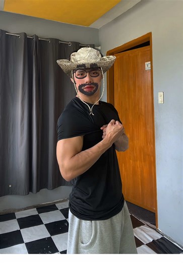 Men's Black Compression Shirt for Ultimate Support