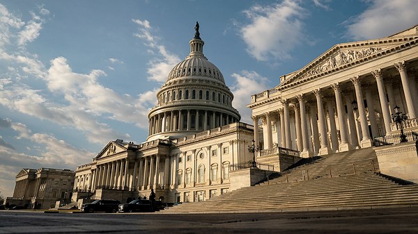 Trump has to 'produce results' to buck midterm trend, Bill McGurn says