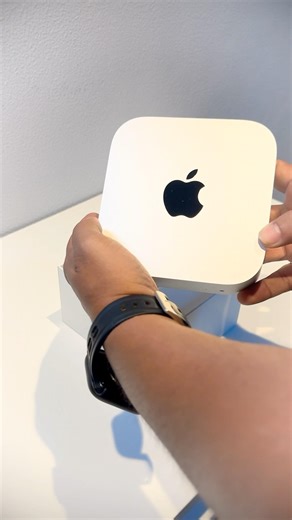 Apple Mac Mini M4 Unboxing & Setup ⚡