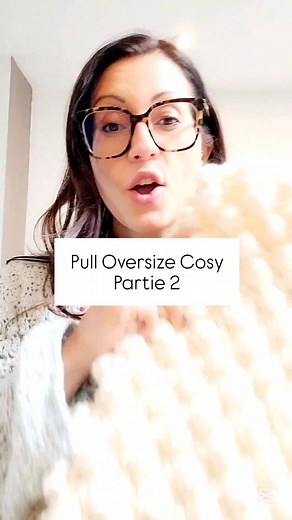 Crochet n°8 Pelotes Lapland Lammy Yarns (normalement pour un crochet n°4) 200gr 490m 6 pelotes ⚠️ j’ai doublé le fil pour ce projet Pull Oversize cosy bobble stitch Taille de XS à M Manches x 2 Faire une chaînette de 2 multiple de 4 1 Ici j’ai fait une chaînette de 2 40 1 ‎ = 43 => ce qui donne 11 bobbles sur le premier rang suivi d’un rang de ms. Et 10 bobbles pour le rang suivant car on le décale avec 3ms. Pour ce modèle j’ai répété 19 fois la combinaison : 1 rang de bobble stitch 1 rang de ma