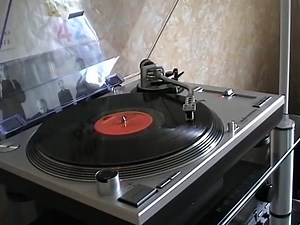 Level 42 - Lessons in love (1986 - Extended Version).mpg | Época Nostálgica