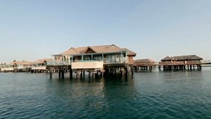 Today's moments are tomorrow's memories. Book an unforgettable overwater villa staycation with us at https://mhg.to/xrbai | Banana Island Resort Doha by Anantara