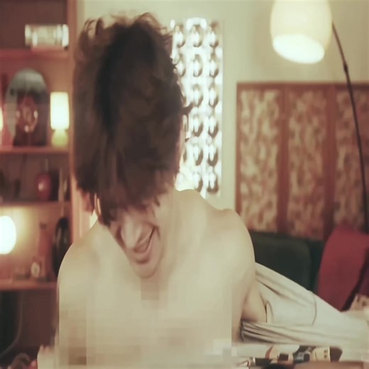 bro his muscles are genuinely GLISTENING holy shit 👀👀 I’ll post a Kaden edit next trust ^_^ #albertaretz #flamingoedit #viral #fyp #edit original content Albert aretz YouTube flamingo Roblox fyp viral edit vsp