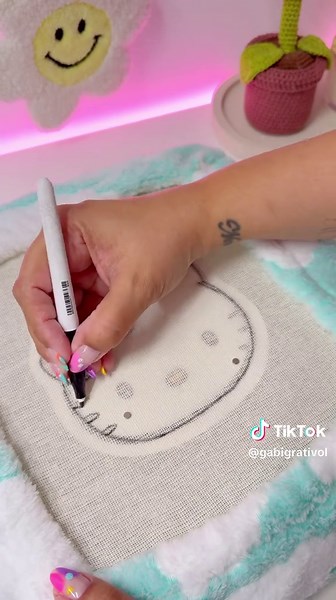 Bordando com técnica Punch Needle: Aprenda Passo a Passo