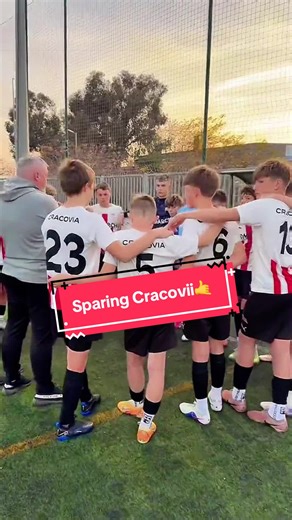 Drużyna @Crac_rocznik2013 wygrywa w pięknym stylu, swój sparing z rok starszymi Hiszpanami, na obozie @Octosport.eu #piłkanożna #współpraca