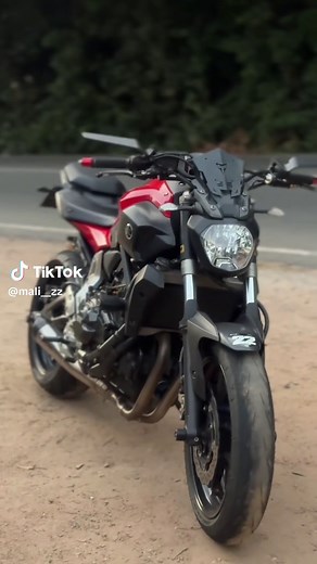 Exploring Yamaha MT-07: A High Capacity Review