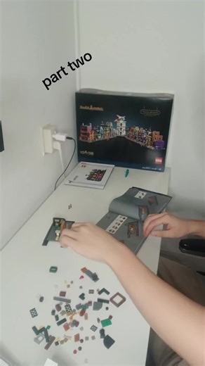 part teo building this set #lego #legoharrypotter #buildinglego