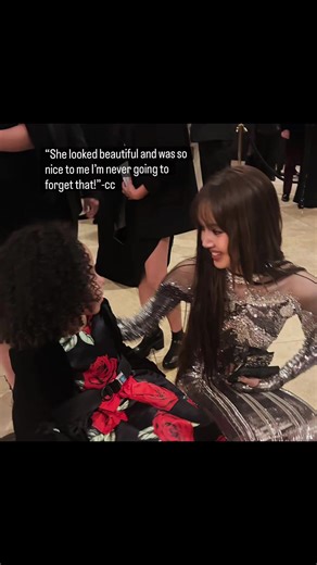 Cesily Collette (Emerging Young Actress - @wickedmovie star) IG update with #LISA: (2) “💋🥰 lalalalisa_m” “She looked beautiful and was so nice to me I’m never going to forget that!” #LISA #LALISA #fyp