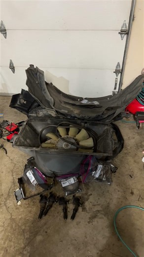 Wiring and final assembly of the infamous 5.4 3v Triton rebuild #ford #oregon #lendingthegarage