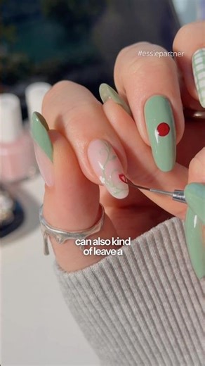ad | stop the sheer struggle! 💅🍓🥬 #essiepartner @essieusa #essiespring #diynails #nails #summernails