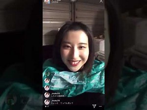 Headshave woman 女性 坊主