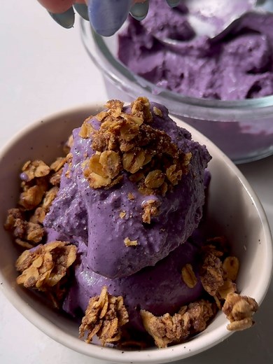 Blueberry Crumble Protein Ice Cream Recipe
