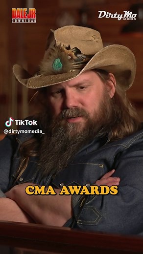 Chris Stapleton's Inspirational CMA Awards Moment