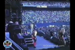 16/08/1988 32 years ago Guns N' Roses played at Giants Stadium, East Rutherford NJ USA Some images of this show were taken for the video of "Paradise City" Setlist: -It's so easy - Mr. Brownstone - Paradise city - You're crazy - Out ta get me - Welcome to the Jungle - Sweet Child O 'Mine - Used to Love Her 📽 MTV #gunsnroses #slash #axlrose #duffmckagan #stevenadler #izzystradlin #gnr #gnfnr #rnfnr #appetitefordestruction #appetitefordestructiontour | Guns N' Roses Italia - Jungle in Paradise
