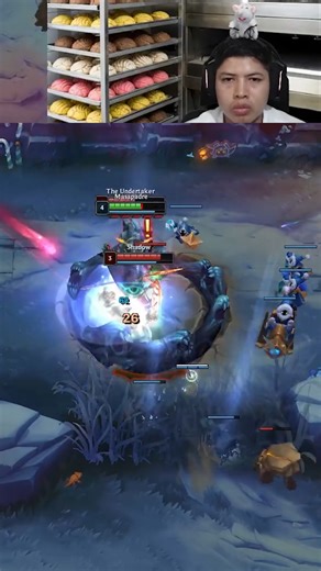 pastelero yuuta on Instagram: "Clasico 🥐🥐 #leagueoflegends #pantheonlol #yorick"