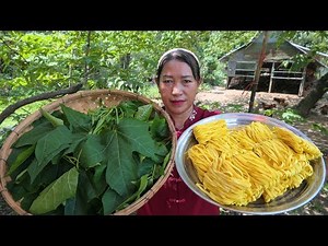 Tasty Yellow Noodle Stir Fry Chaya Leaves - Yellow Noodle Cooking Beef - Simple Life Cooking