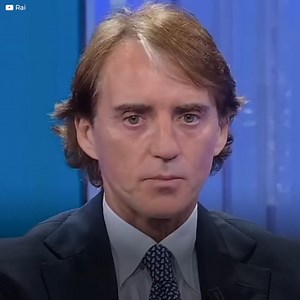 😱 Roberto Mancini confessed after his resignation: "THEY MASSACRED ME". Roberto Mancini was the head of Italy's project to qualify for the next World Cup and win a new European Championship. But the coach's plans would go down the drain after a surprising resignation from the national team. Everyone speculated that Mancini had "sold out" to Saudi Arabia. But the coach would have to come out and explain his resignation amid the controversy, leaving the president of the Italian federation in a ve