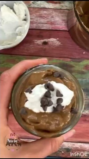 Secretly Healthy Chocolate Pudding// Dairy-Free