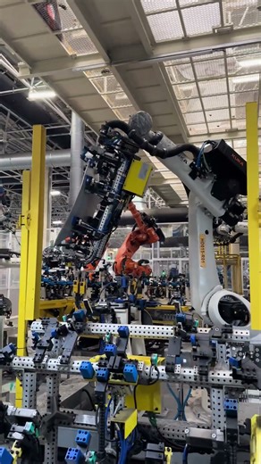 How KUKA Robots Transform Automotive Production Lines | Industrial Automation Solutions#welding