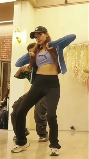 Anushka Sen Dance With Song ‎⁨‪@SolankiPop‬ #anushkasen #anushka #dance #song #shorts #bollywood